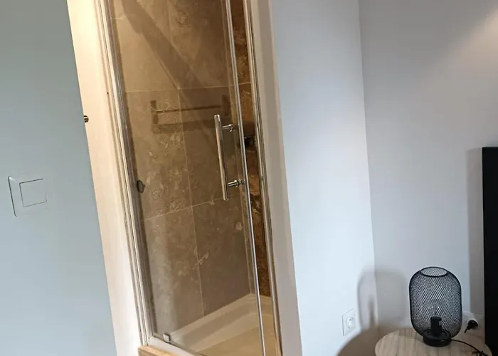 Domaine Bastide Blanche 公寓 *